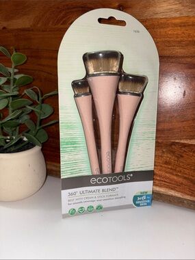 NEW 3 ecotools 360 Ultimate Blend Makeup Brush set for Sensitive Skin